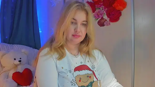 CoraSwon online show from January 22, 2025, 7:35 am