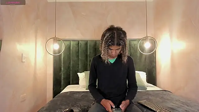 Maxim-Walker online show from January 30, 2025, 3:00 am