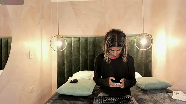 Maxim-Walker online show from January 31, 2025, 2:58 am