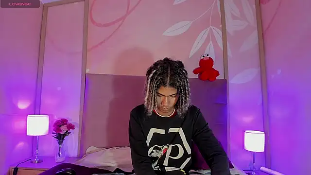 Maxim-Walker online show from February 15, 2025, 3:20 am