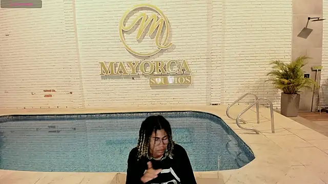 Maxim-Walker online show from September 27, 2025, 3:11 am