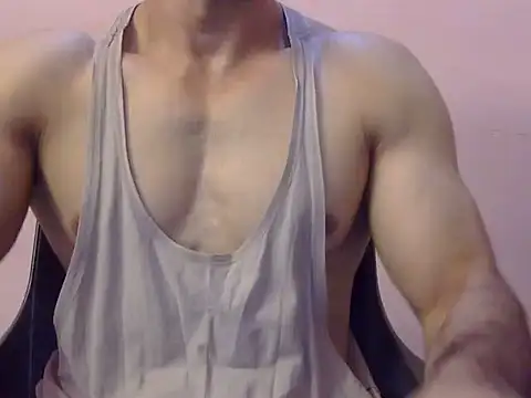Snapshot of heman_2 chatting on June 8, 2026, 10:37 am heman 2 online show from June 8, 2026, 10:37 am