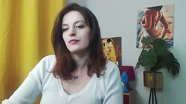 juicyNadine online show from January 3, 2025, 6:22 am