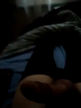 Snapshot of CazzoDURO883 chatting on November 19, 2025, 2:39 pm CazzoDURO883 online show from November 19, 2025, 2:39 pm