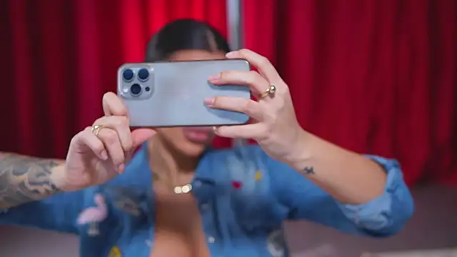 Snapshot of NatyDesiree chatting on January 30, 2025, 7:26 pm NatyDesiree online show from January 30, 2025, 7:26 pm