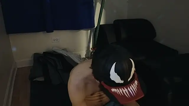 pantslesstraveler plt online show from January 28, 2025, 3:57 am