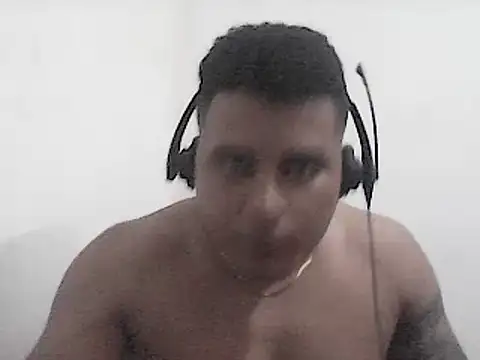 SaucyAffair0 online show from January 11, 2025, 9:46 pm