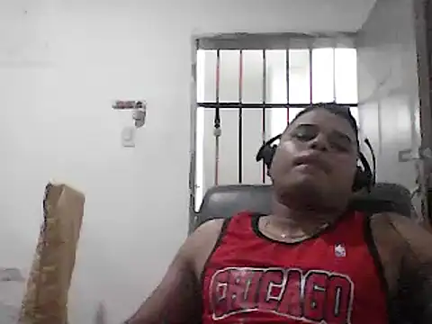 SaucyAffair0 online show from March 8, 2025, 11:18 pm