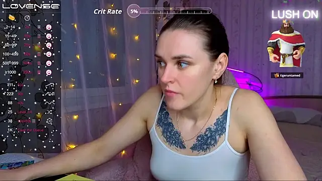 Snapshot of Bella__Swoon chatting on February 25, 2026, 1:21 pm Bella Swoon online show from February 25, 2026, 1:21 pm