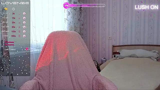 Snapshot of Bella__Swoon chatting on March 28, 2026, 6:13 am Bella Swoon online show from March 28, 2026, 6:13 am