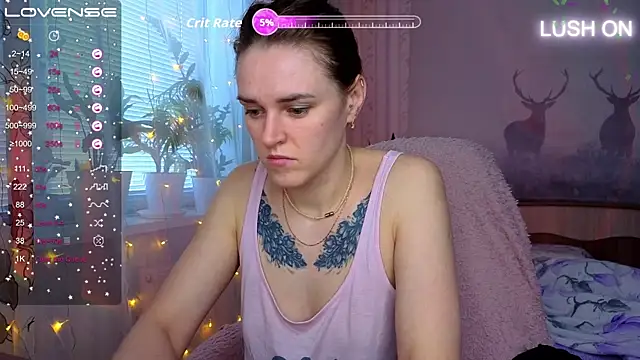 Snapshot of Bella__Swoon chatting on April 13, 2026, 4:29 am Bella Swoon online show from April 13, 2026, 4:29 am