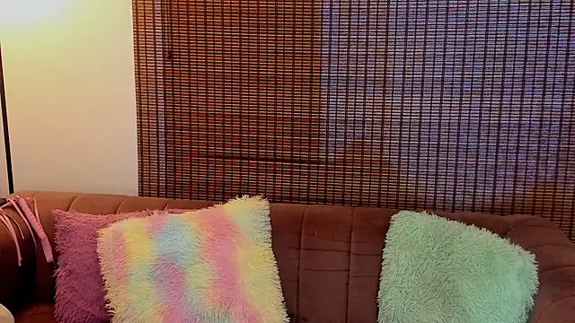 ariana cross online show from February 26, 2026, 1:21 pm