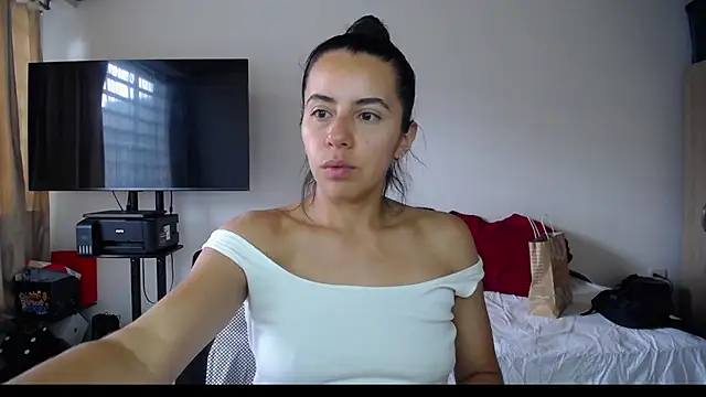 Snapshot of Mariam_Gomezxxx chatting on October 1, 2025, 6:58 pm Mariam Gomezxxx online show from October 1, 2025, 6:58 pm