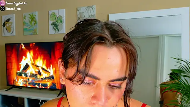 Liam Taylor online show from October 23, 2025, 4:12 am