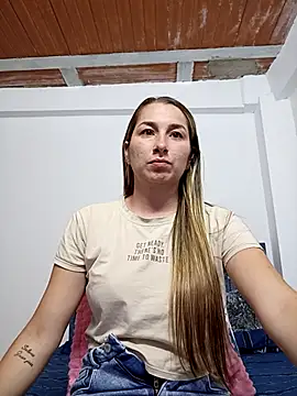 Iris love18 online show from October 2, 2025, 4:03 pm