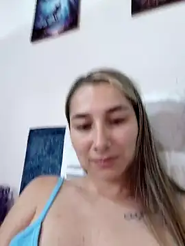 Iris love18 online show from March 12, 2026, 12:55 pm