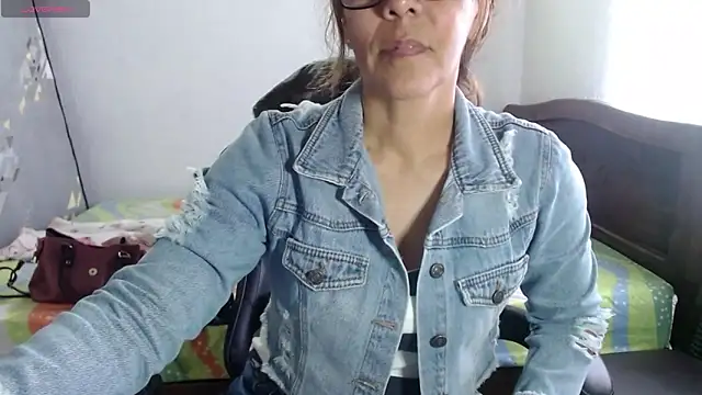 horny paty online show from May 25, 2026, 12:33 pm