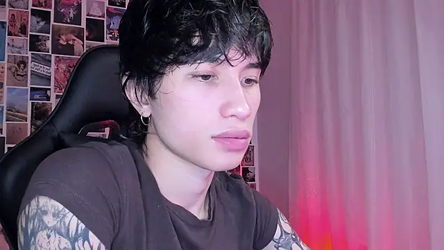 liamelf online show from February 13, 2025, 5:16 am