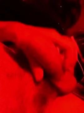 Tron0107 online show from April 27, 2026, 9:46 pm