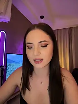 AvaGianna online show from January 9, 2025, 9:26 pm