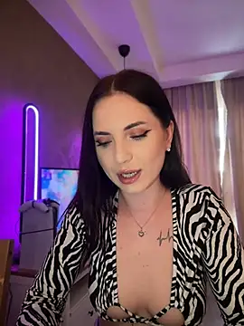 AvaGianna online show from March 12, 2025, 9:44 am