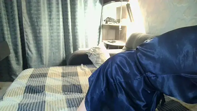 WindChristy online show from November 4, 2025, 4:00 am