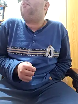 Javier bear online show from March 2, 2025, 12:22 pm