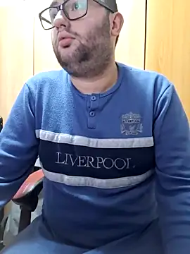 Javier bear online show from March 14, 2025, 2:41 pm