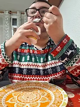 Javier bear online show from February 19, 2026, 11:01 pm