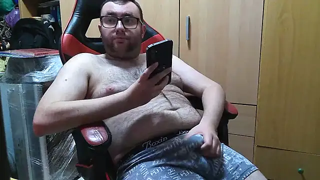 Javier bear online show from April 16, 2026, 8:20 pm