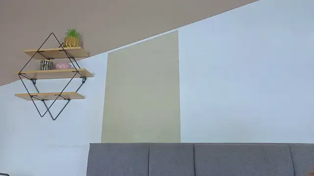 mailin18 online show from September 9, 2025, 11:48 pm