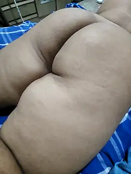 gostosa 2 online show from February 26, 2025, 11:15 pm