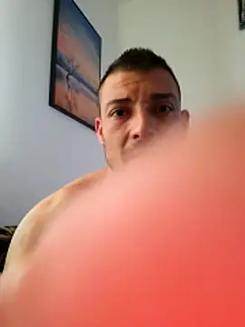 Zoltanioan26 online show from April 3, 2026, 7:39 am