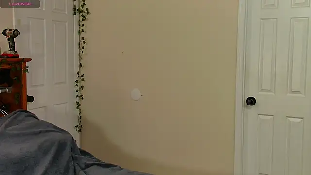 zack Fisher online show from September 13, 2025, 2:22 am