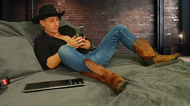 zack Fisher online show from February 10, 2026, 7:07 pm