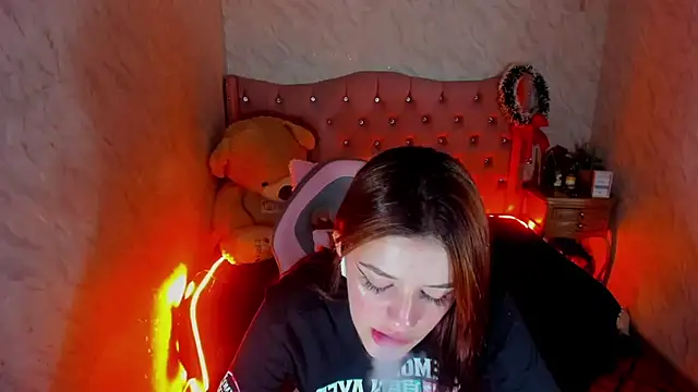 LiaHarryis online show from December 12, 2024, 11:58 pm