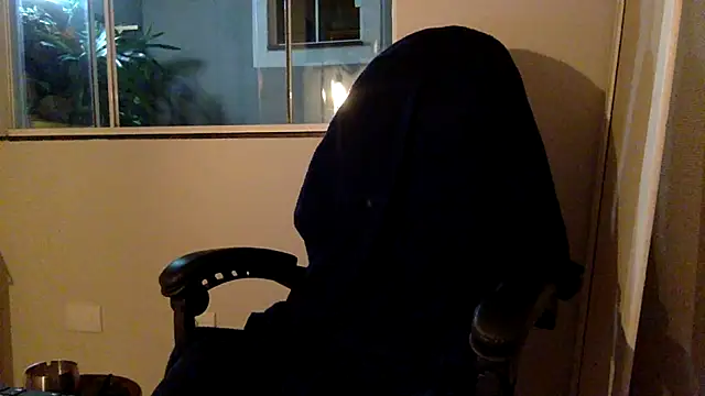 Smoker Ginger online show from April 11, 2026, 2:05 am