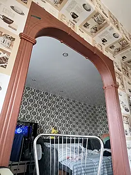 Lady nice cat online show from April 2, 2026, 1:14 am