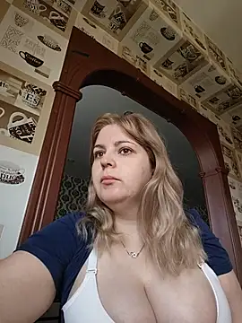 Lady nice cat online show from July 22, 2026, 2:47 am