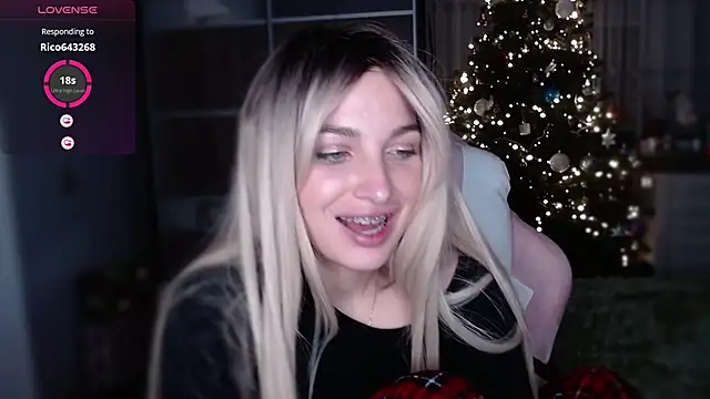 Yoda21 online show from January 1, 2025, 9:41 pm