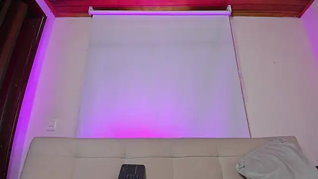 roselinedior online show from January 9, 2025, 3:01 pm