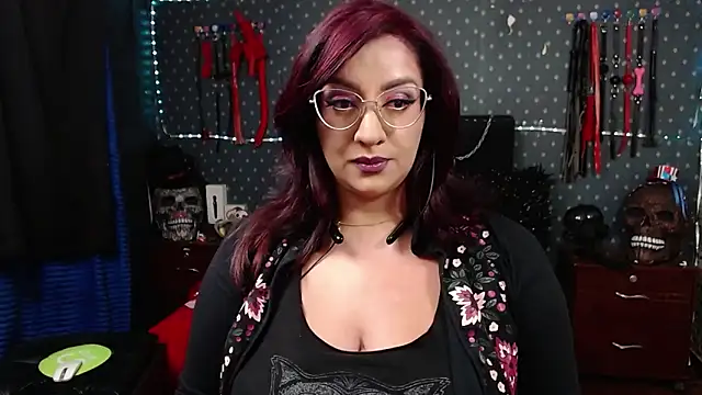 Snapshot of andreafetishx chatting on January 31, 2025, 9:27 am andreafetishx online show from January 31, 2025, 9:27 am