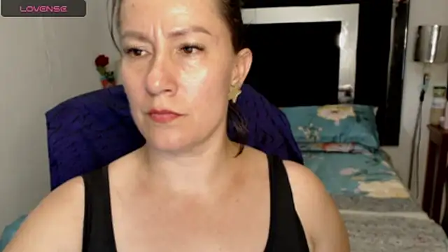 Snapshot of CATRINA-83 chatting on May 13, 2026, 12:52 am CATRINA-83 online show from May 13, 2026, 12:52 am