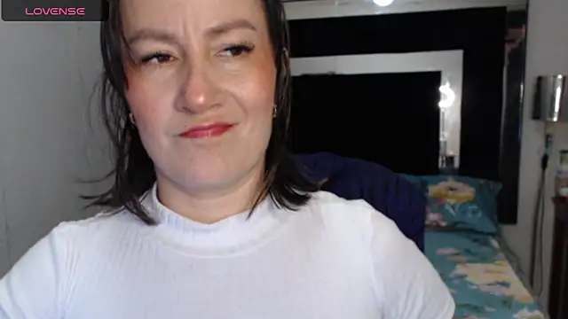 Snapshot of CATRINA-83 chatting on May 16, 2026, 5:01 pm CATRINA-83 online show from May 16, 2026, 5:01 pm
