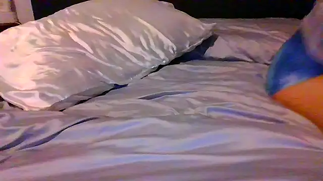 thepeachiestprincesss online show from December 2, 2024, 4:42 pm