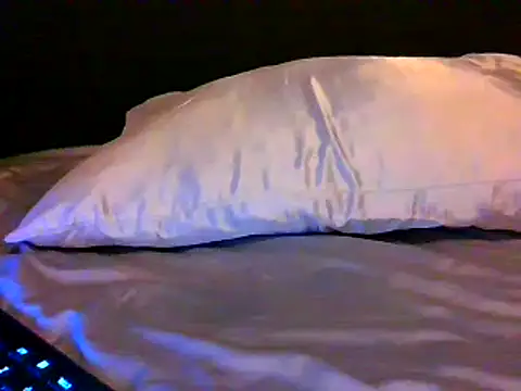 thepeachiestprincesss online show from March 5, 2025, 8:10 pm