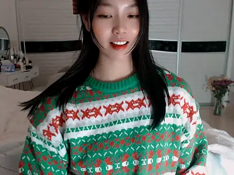 -Lucky Girl online show from December 31, 2024, 2:25 pm