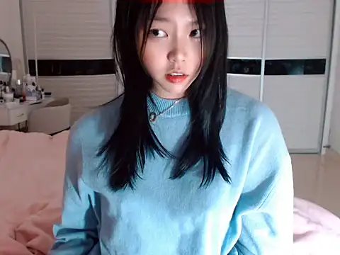 -Lucky Girl online show from January 7, 2025, 11:48 am