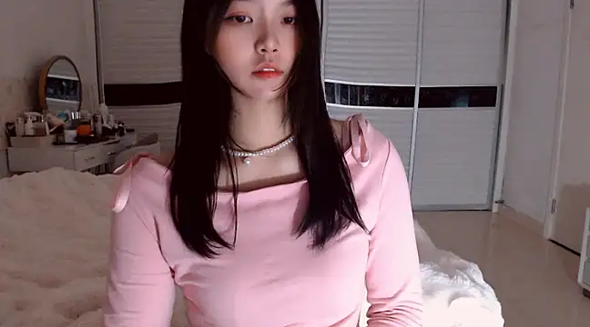 -Lucky Girl online show from January 25, 2025, 11:13 am