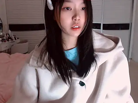 -Lucky Girl online show from January 30, 2025, 12:16 pm